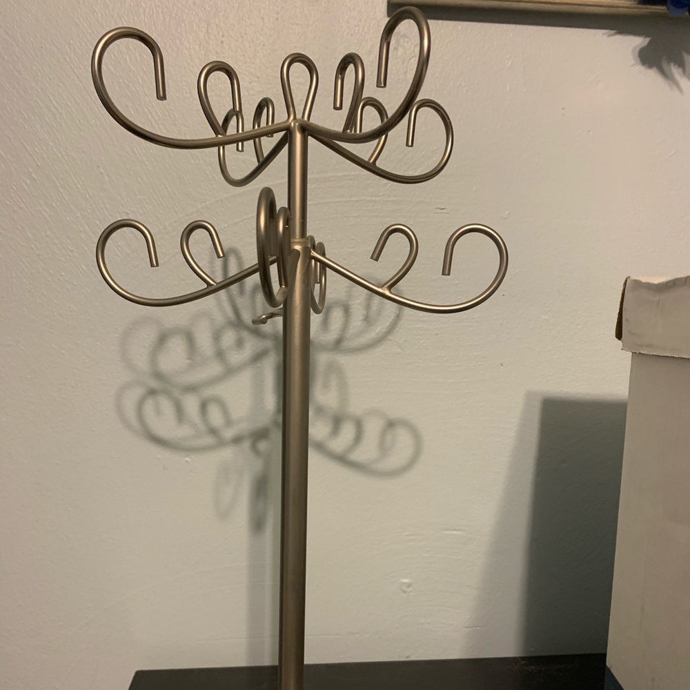 Jewelry tree